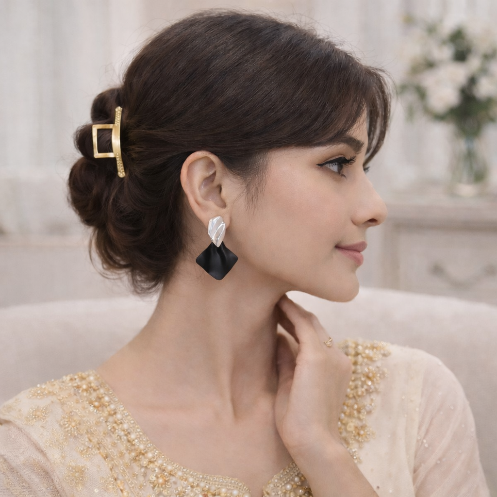 trendy black pleated rhombus drop earrings trendy black pleated rhombus drop earrings