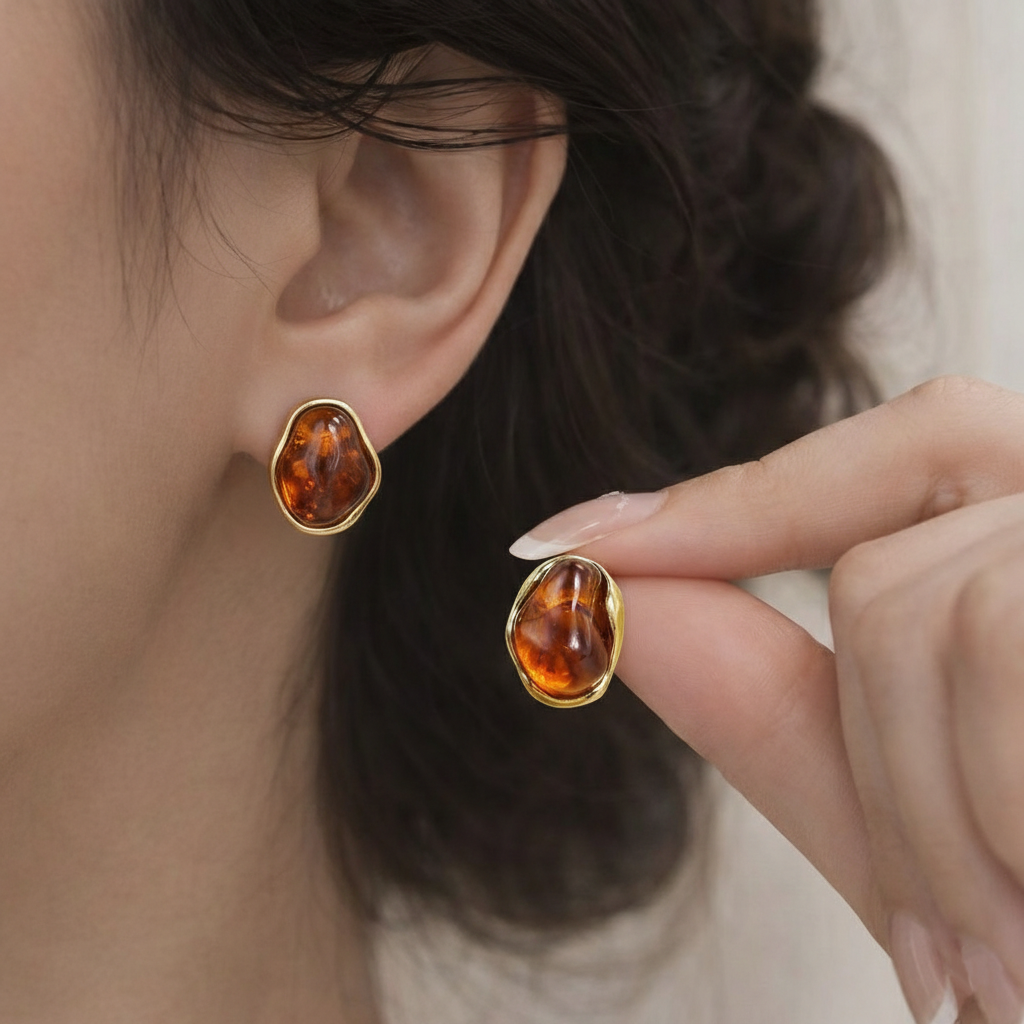 vintage amber stone geometric stud earrings vintage amber stone geometric stud earrings