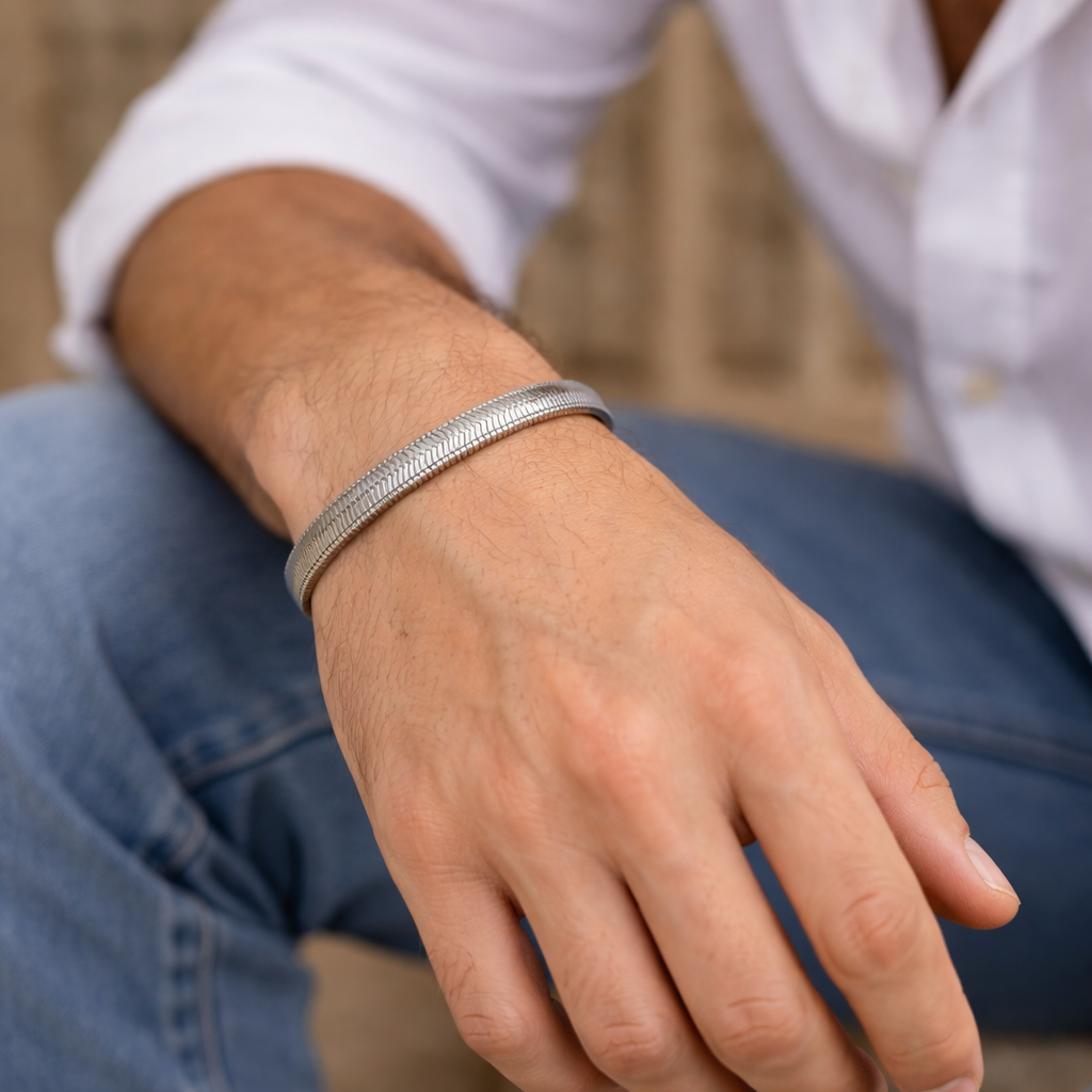 men’s stainless steel snake chain bracelet – premium silver flat link minimal bracelet for men (8 inch) men’s stainless steel snake chain bracelet – premium silver flat link minimal bracelet for men (8 inch)